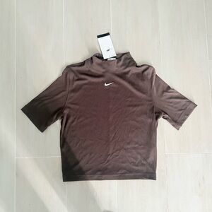 NIKE Chocolate High-Neck Top